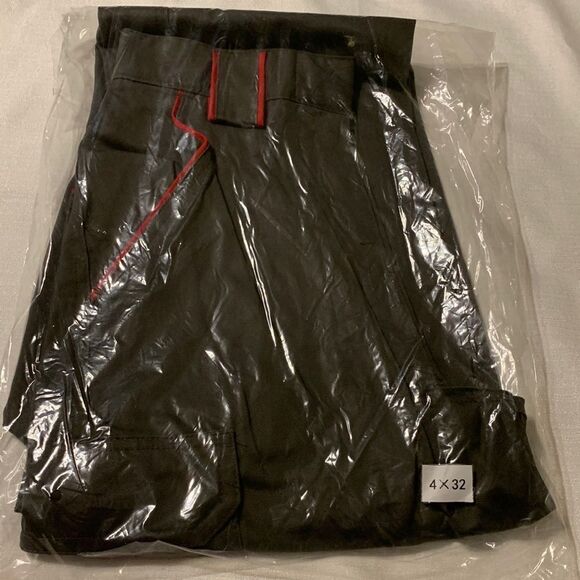 Size 4 women’s gray tactical pants 32” length.  NWT - Picture 3 of 9